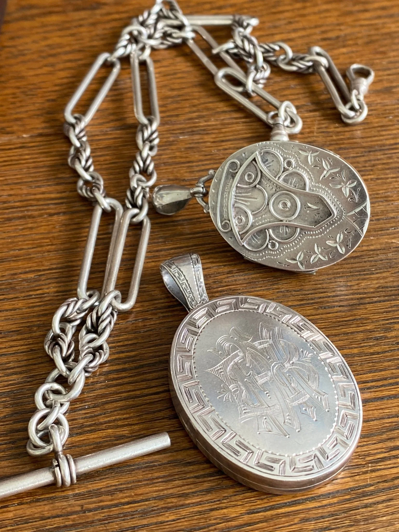Antique Victorian Silver Locket - Image 3