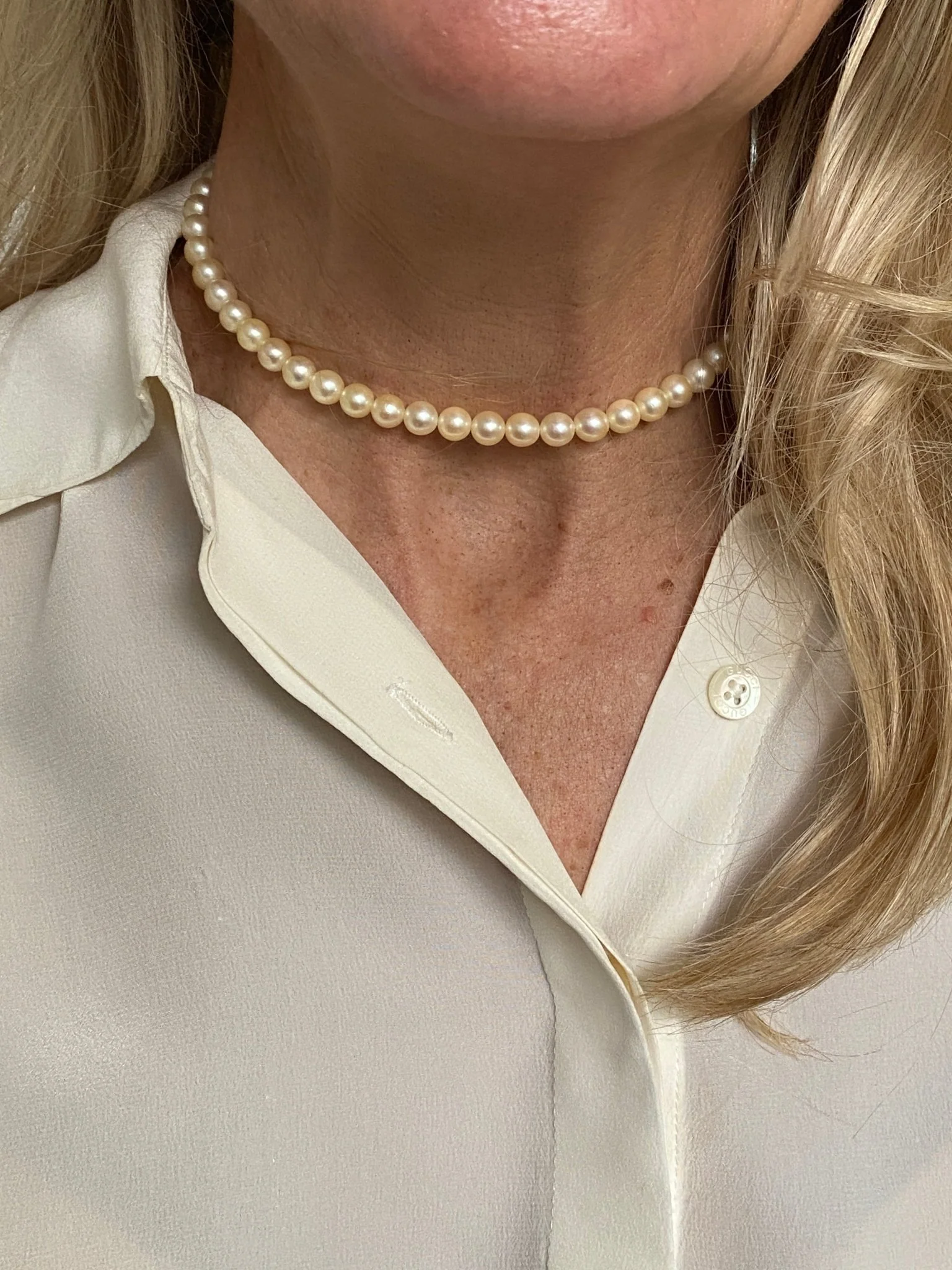 Pearl Choker with Diamond Clasp - Image 3
