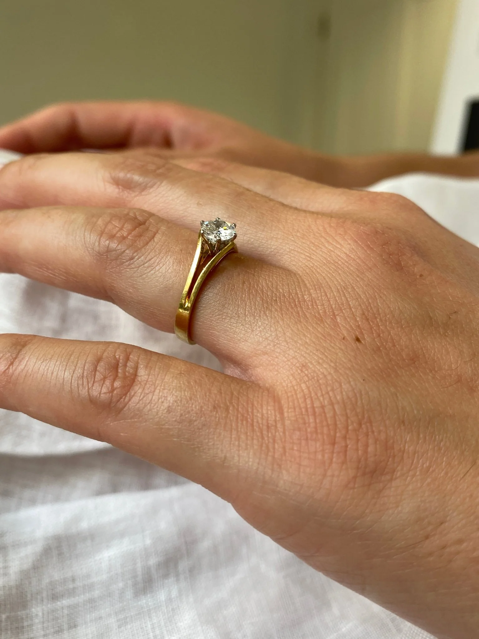 Vintage Solitaire Diamond Ring - Image 3